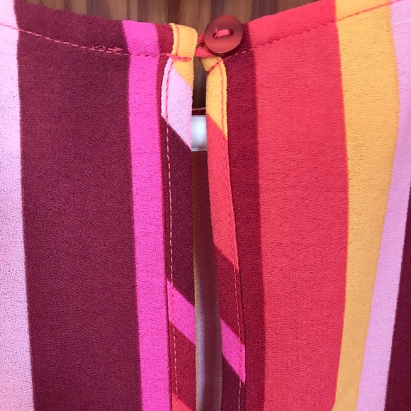 Striped dress with fabric belt - Picture 3 of 8